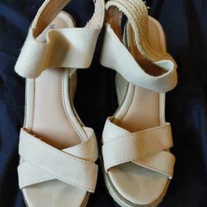 Merona Women's 4" Wedge Shoes